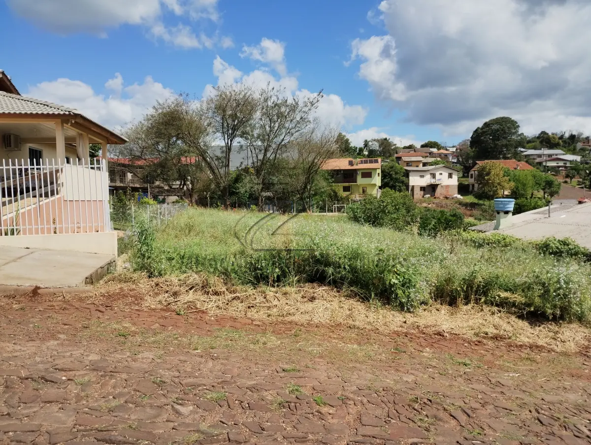 LOTE 004