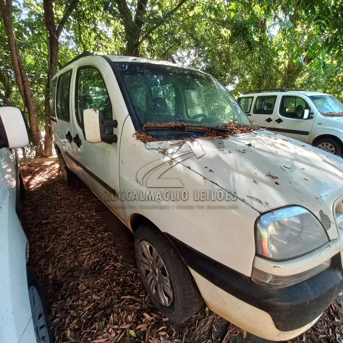 LOTE 003 - FIAT DOBLO IPL 8828