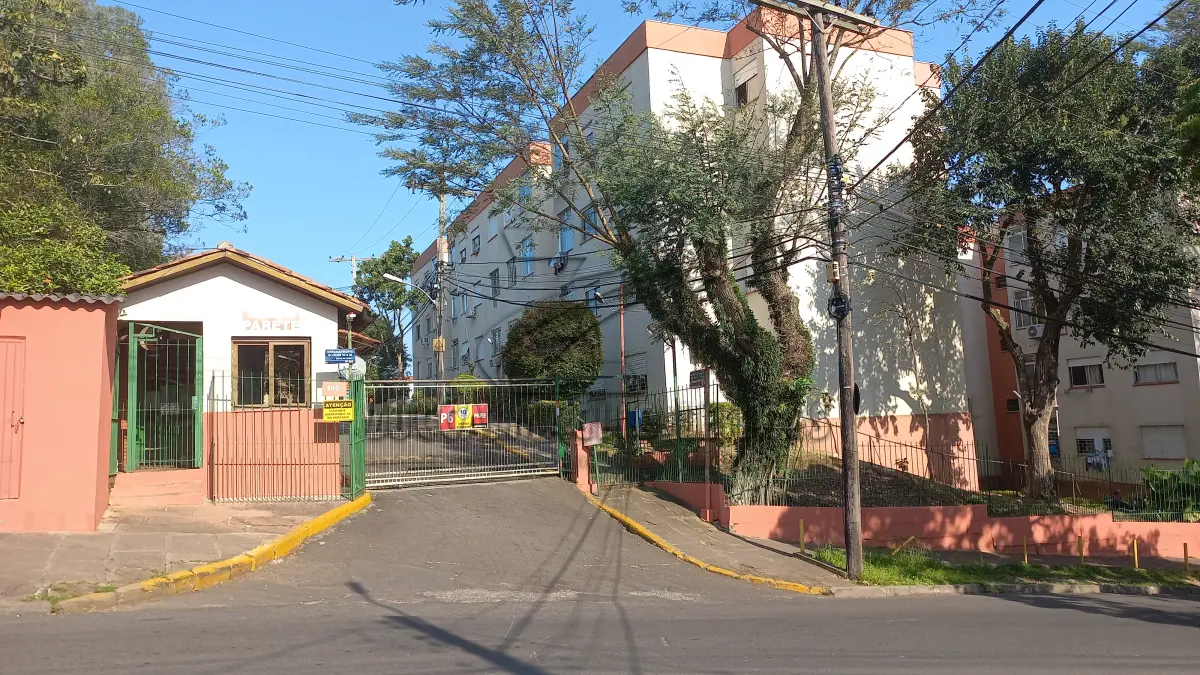 LOTE 006