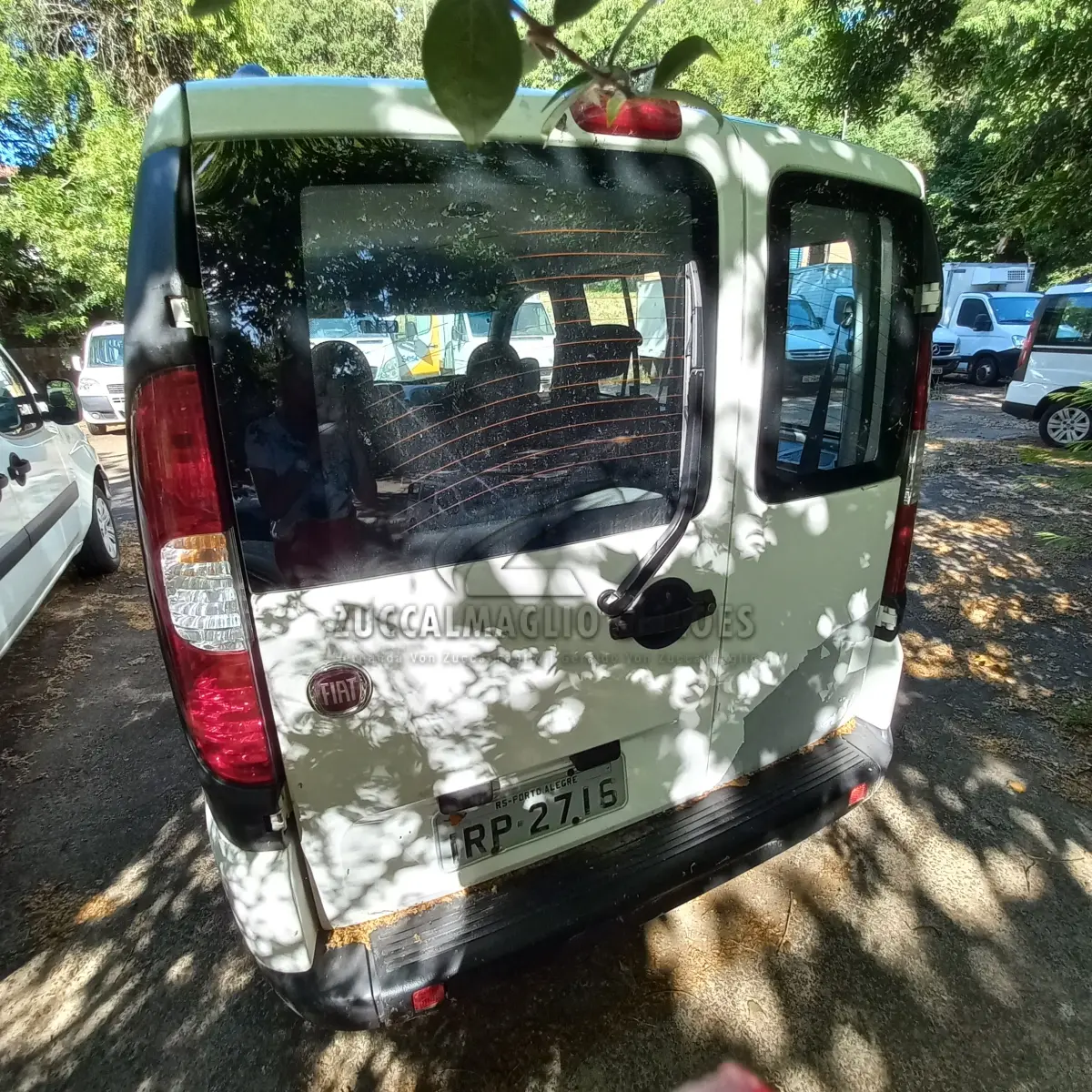 LOTE 005 - FIAT DOBLO IRP 2716