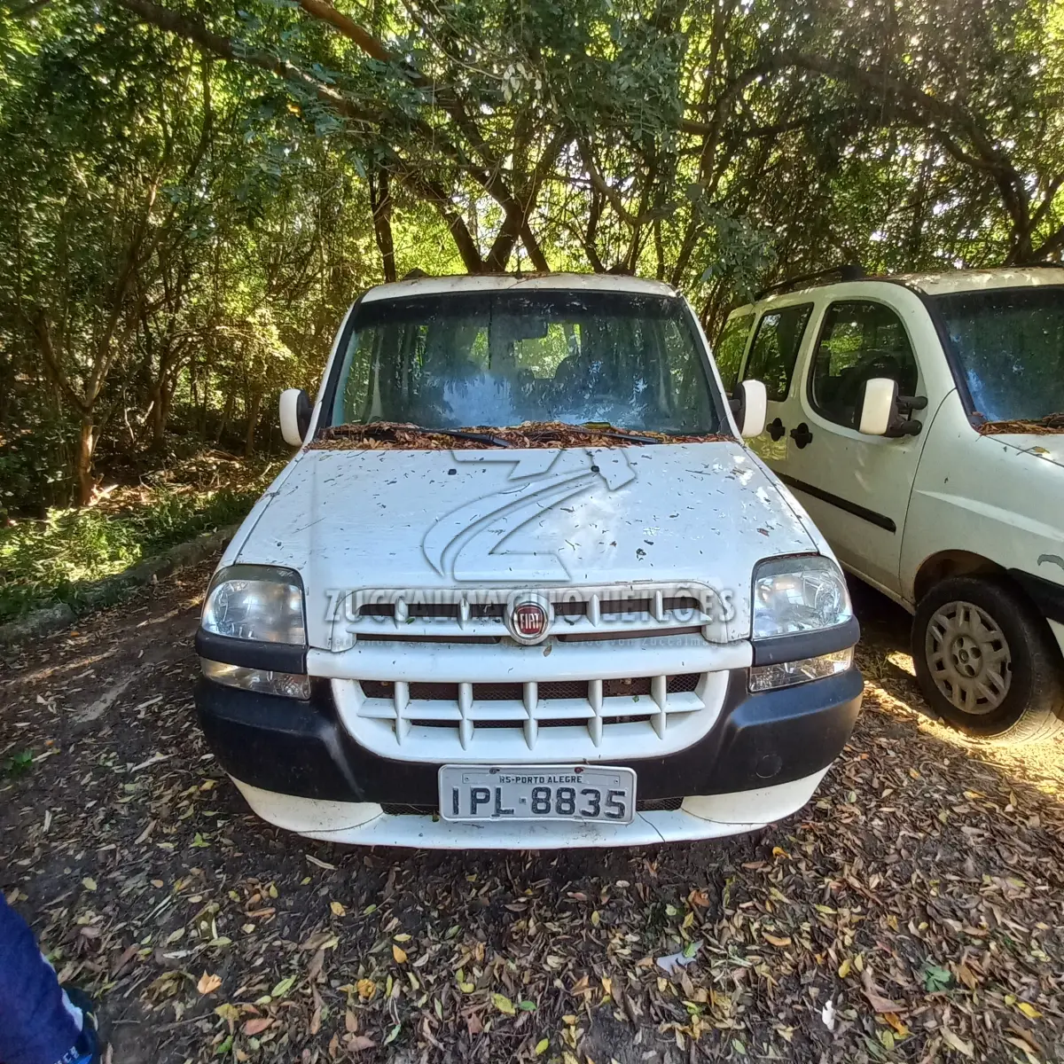 LOTE 001 - FIAT DOBLO IPL 8835