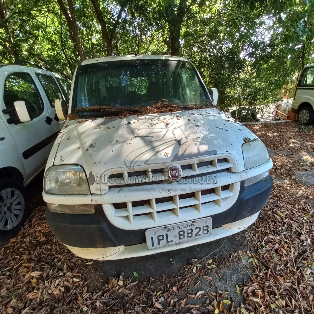 LOTE 003 - FIAT DOBLO IPL 8828