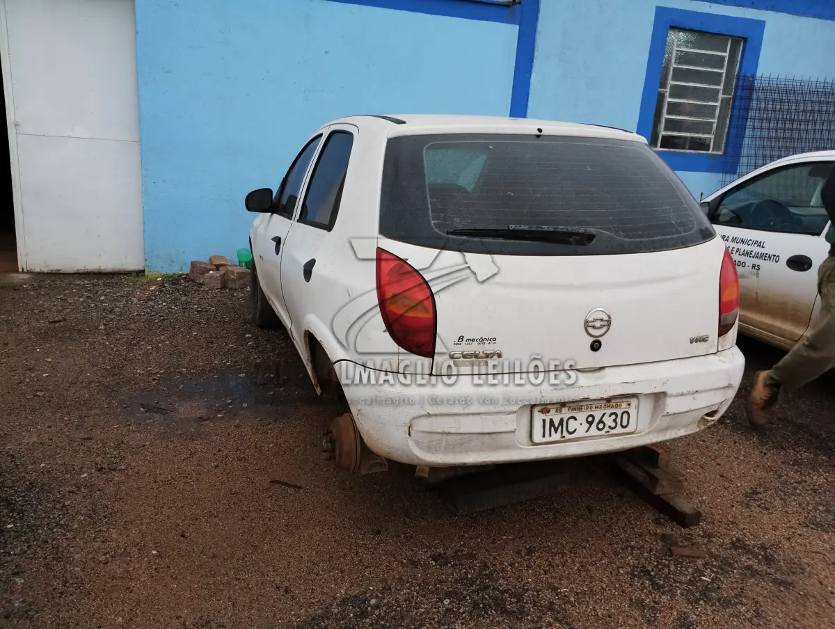 LOTE 028
