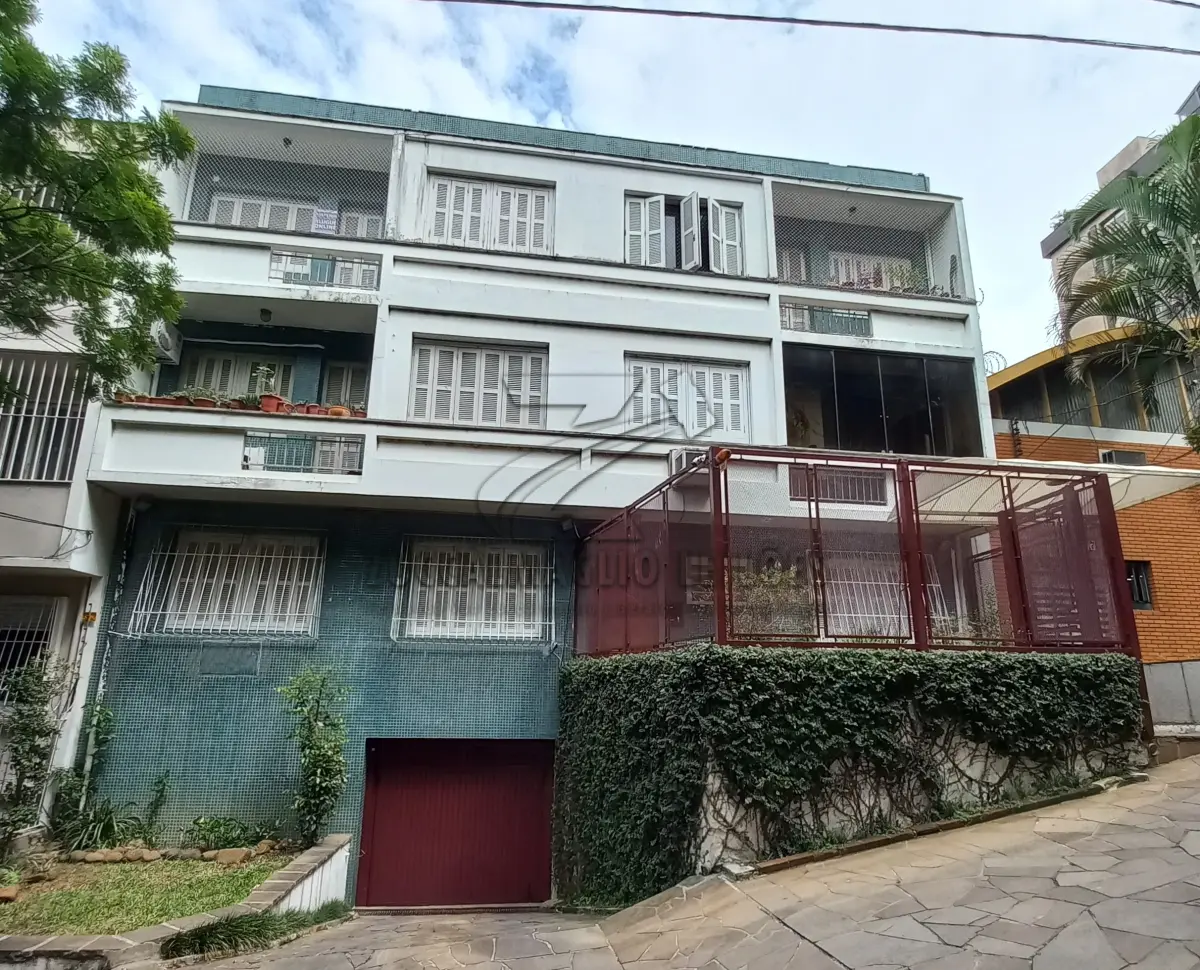 LOTE 001 - apartamento na Rua Mariante nr. 3176/02