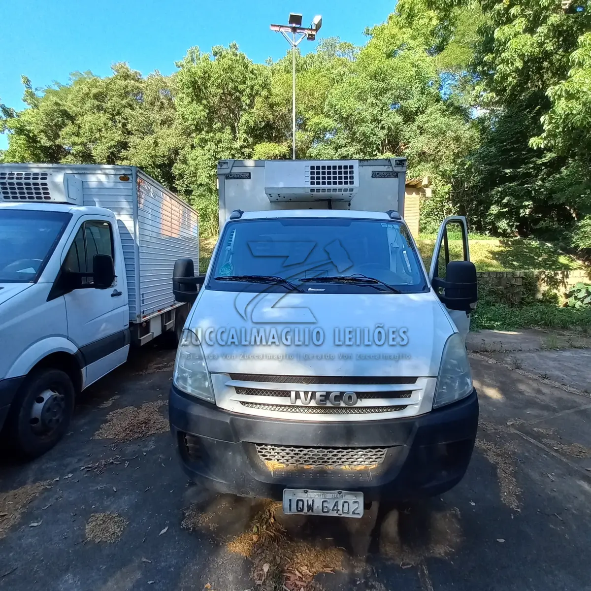 LOTE 013 - IVECO DAILY IQW6402