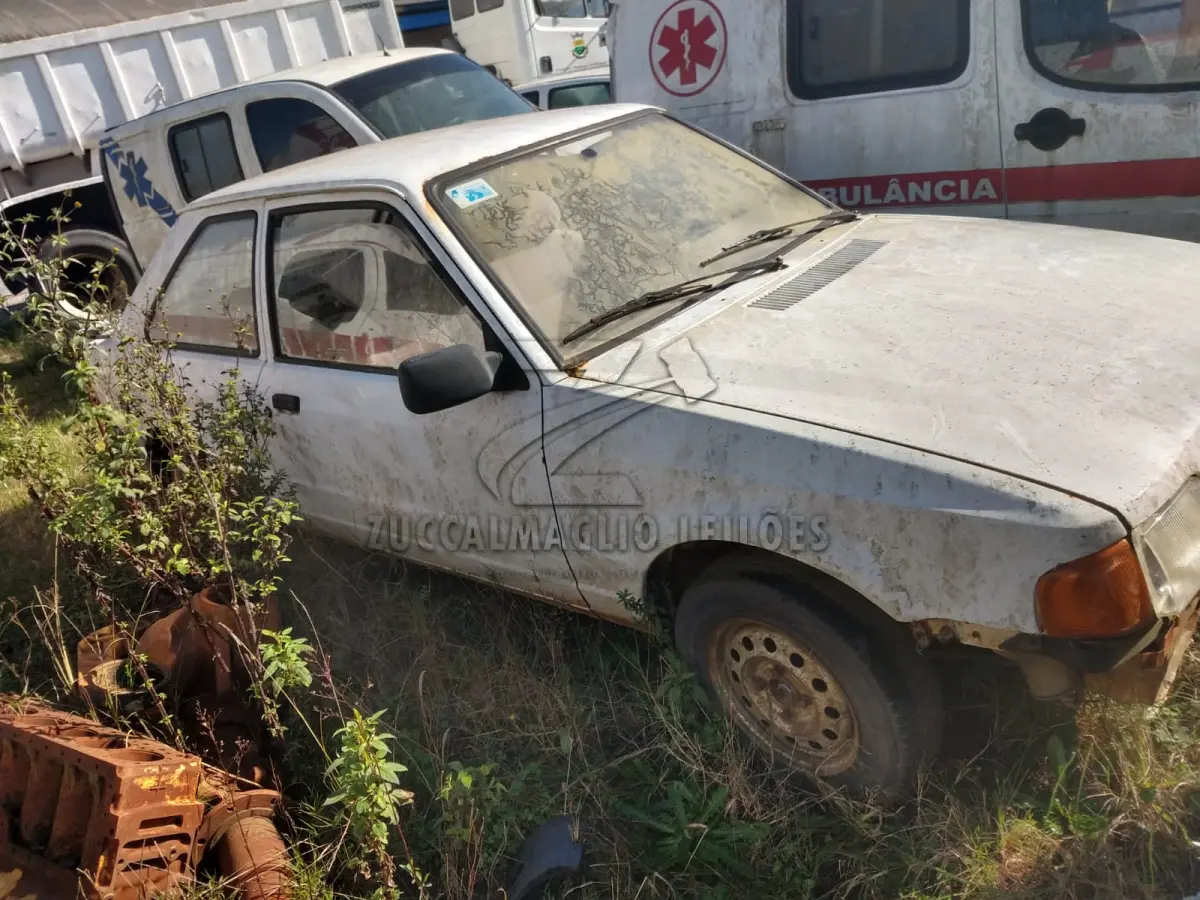 LOTE 015