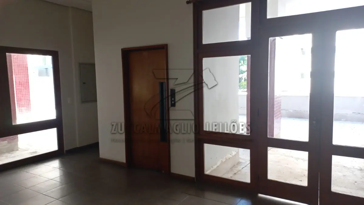 LOTE 001 - Duplex na Rua Dr. Tauphick Saadi, 33/704 com 187,44m2