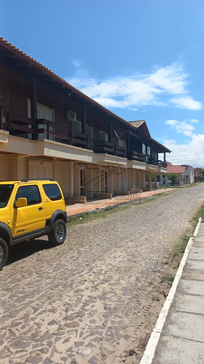 LOTE 001 - apartamento sobrado