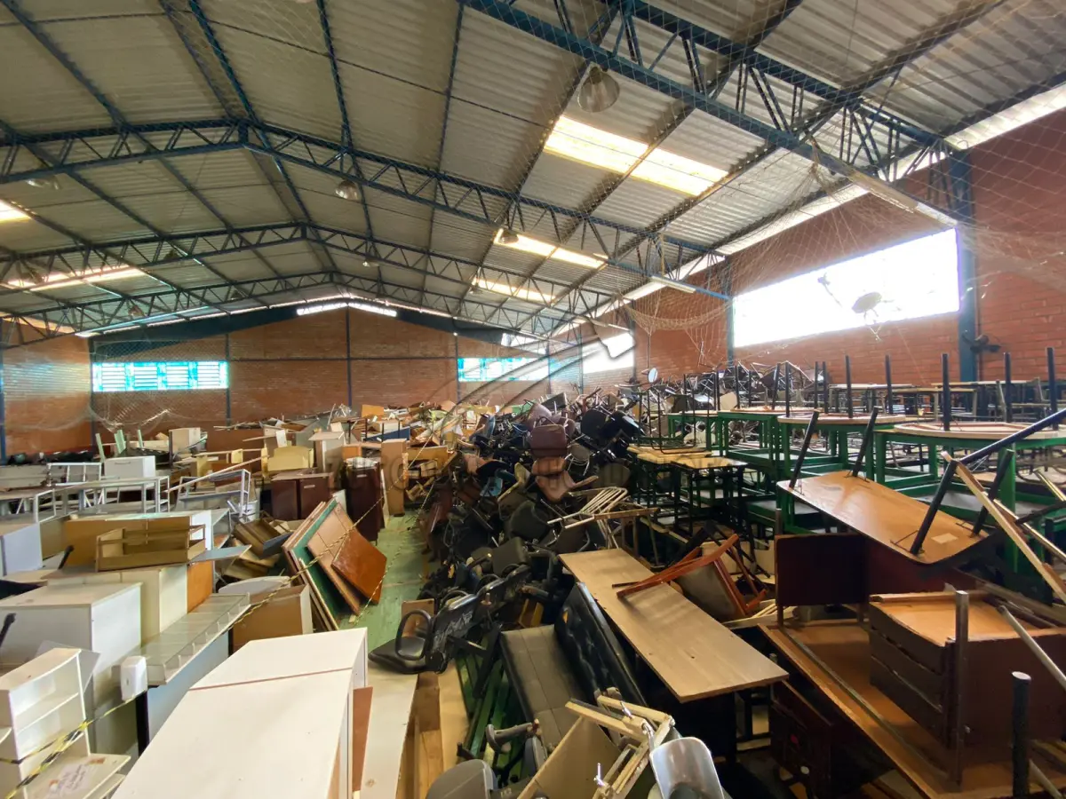 LOTE 004