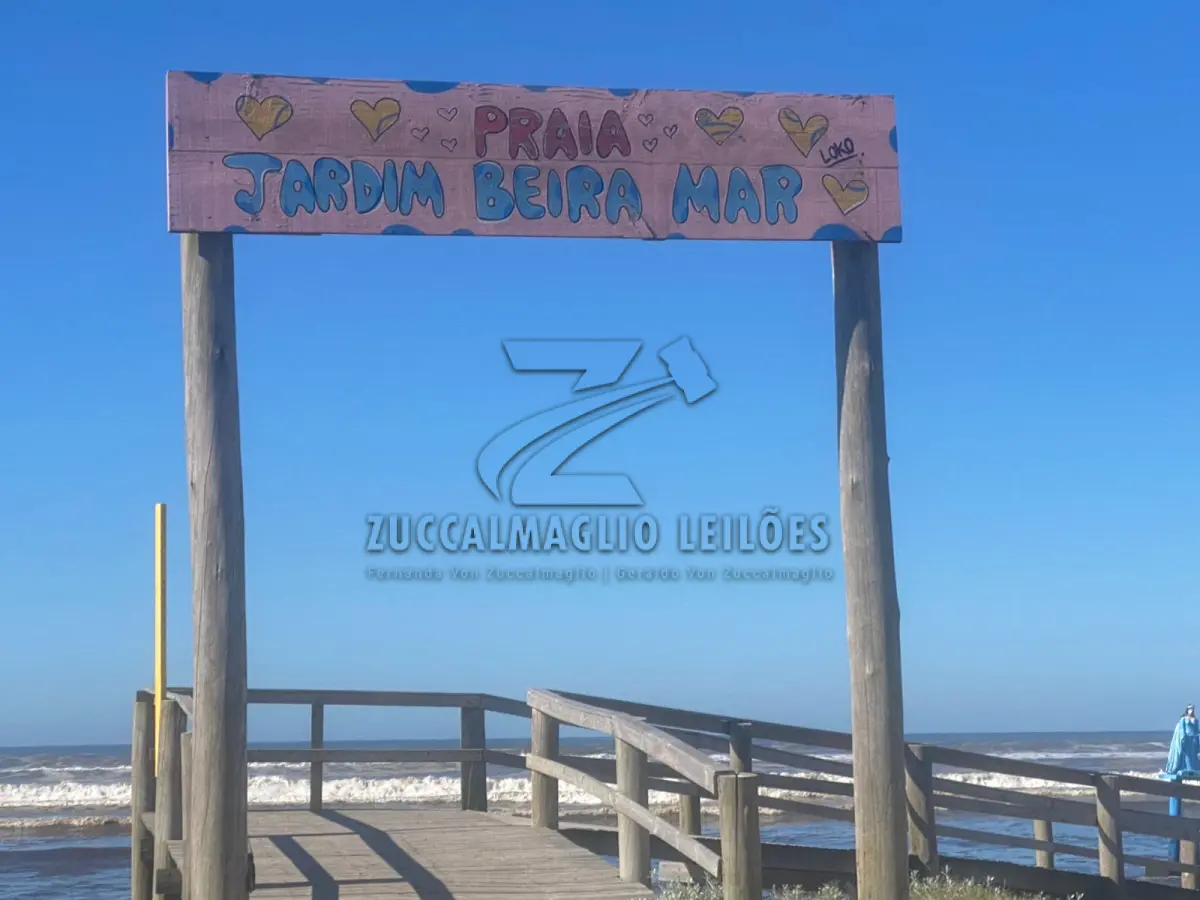 LOTE 001 - VENDA DIRETA - excelente terreno em Capão da Canoa Jardim Beira Mar com 396m2