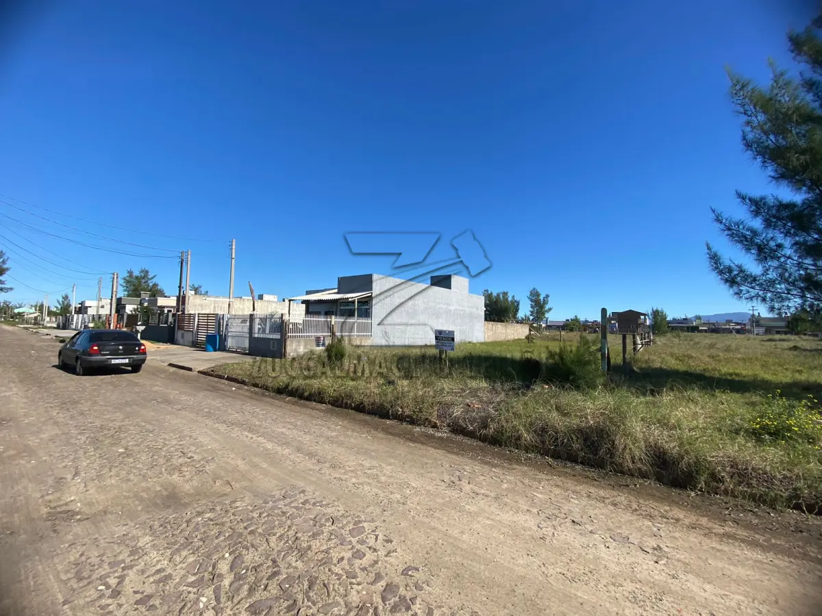 LOTE 001 - VENDA DIRETA - excelente terreno em Capão da Canoa Jardim Beira Mar com 396m2