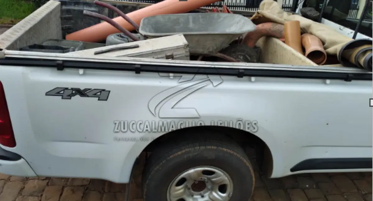 LOTE 020 - carroceria chevrolet s-10 ano 2014