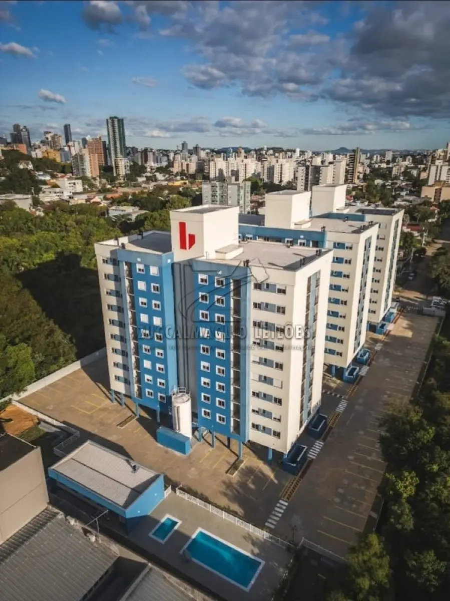 LOTE 195 - apartamento na Rua José de Alencar, com entrada pelo nr. 160 apartamento 1040, tudo conforme matricula nr. 57995 do Registro de Imóveis de Hovo Hamburgo