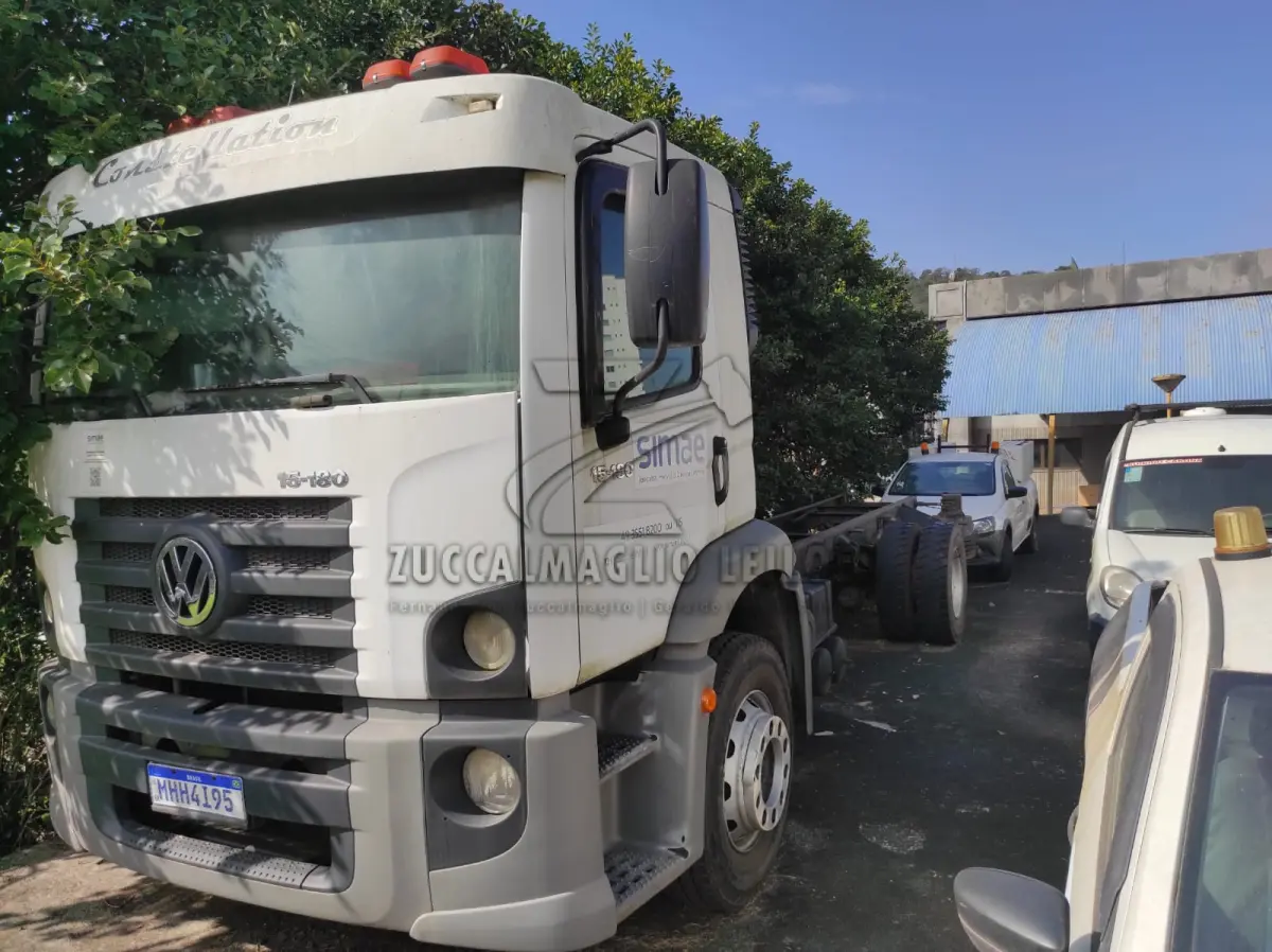 LOTE 001 - CAMINHAO VOLKSWAGEN  15180/2009
