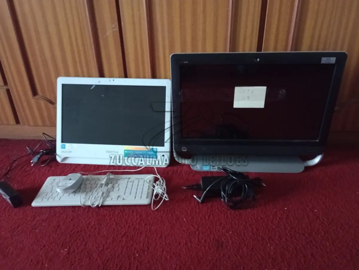 LOTE 027 - Computador HP All In One TouchSmart 420