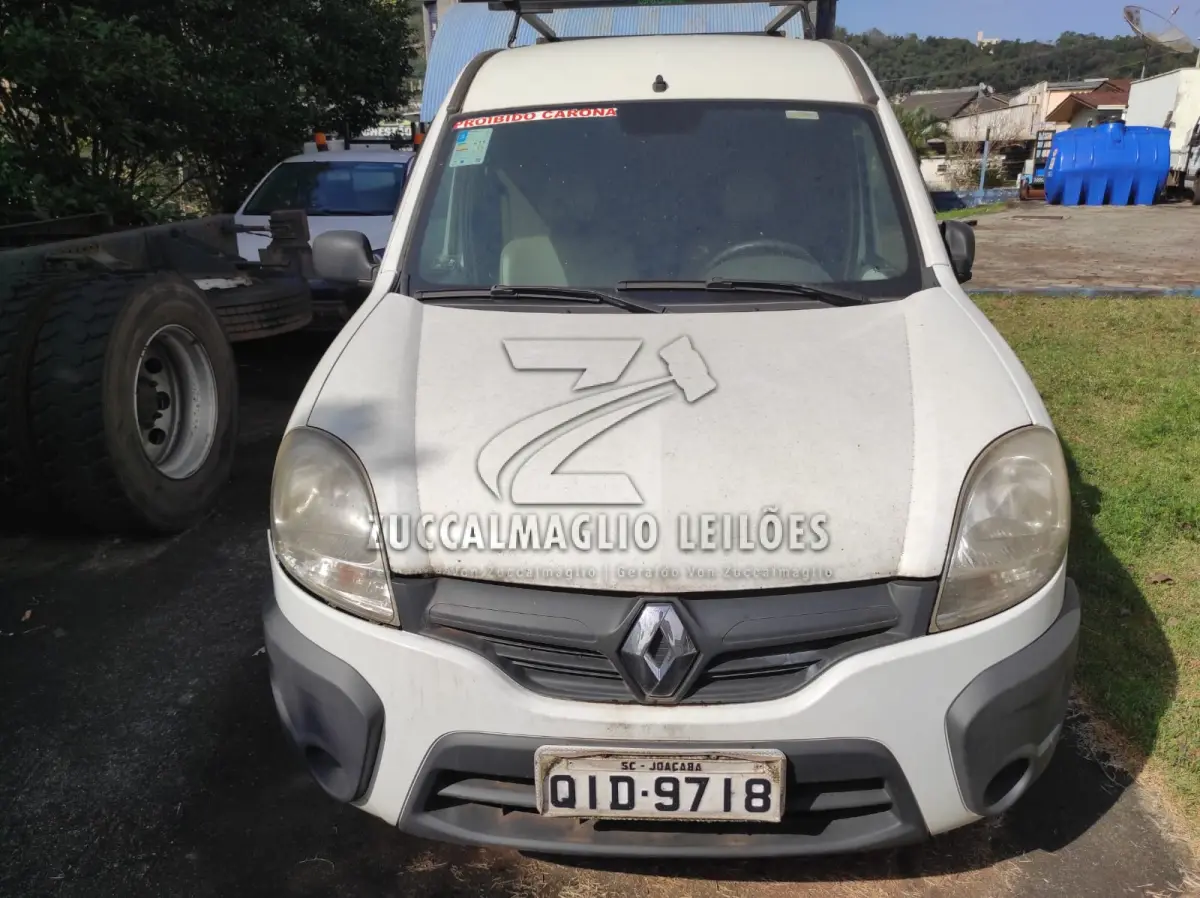 LOTE 004