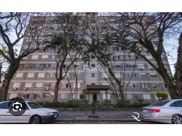 Suspenso, será reagendado, Caixa Federal não foi intimada . apartamento nr. 806, do condominio edificio Otto Niemayer, nr. 754
