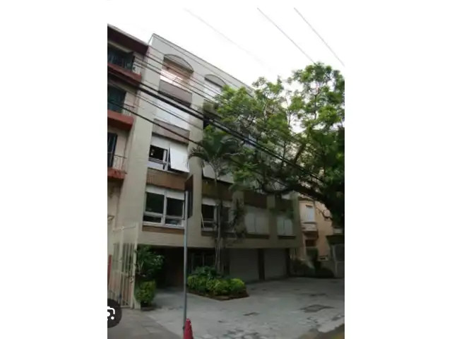 uma vaga de estacionamento nr. 04, na Rua Ramiro Barcelos nr. 1876 localizado no  térreo, com área útil de 12,00m2.