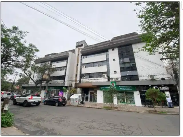 excelente sala comercial na Rua Fernandes Vieira nr. 673, conjunto 406, Bom fim, com 101,54m2,