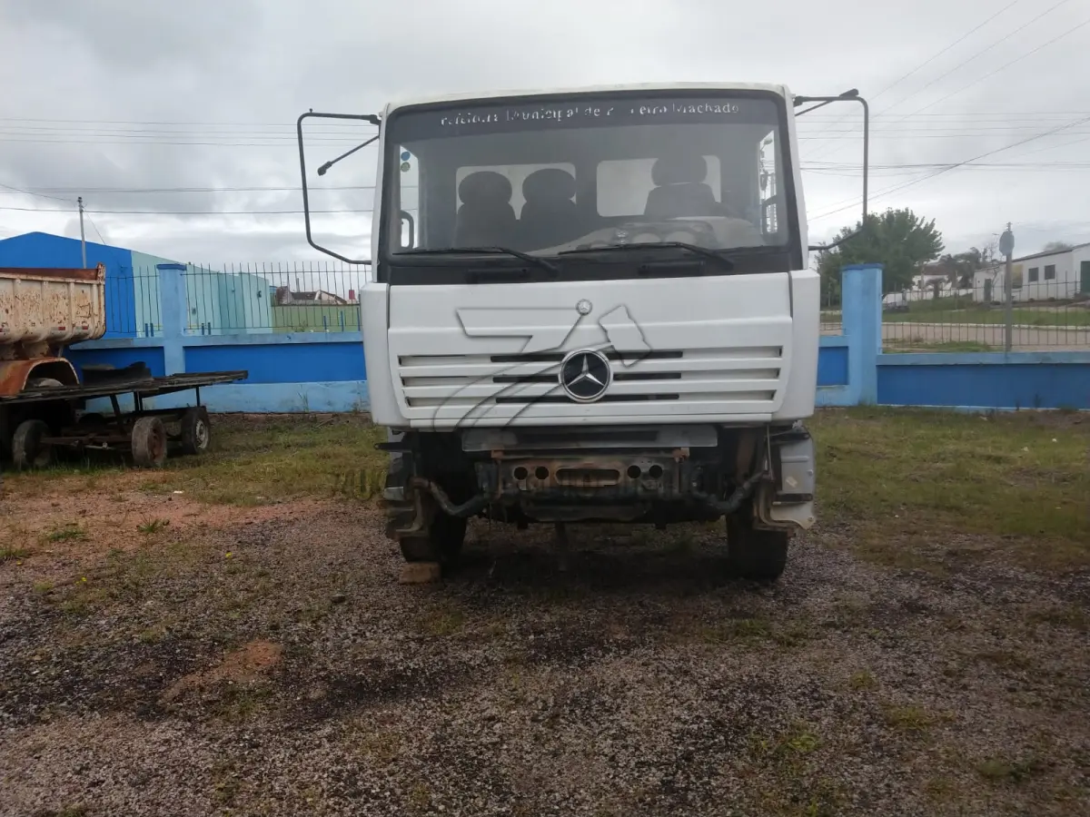 LOTE 030 - caminhao MB Bens 1420 ILS 4560