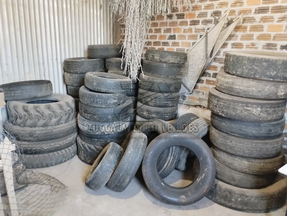 LOTE 027 - pneus usados (85 unidades)