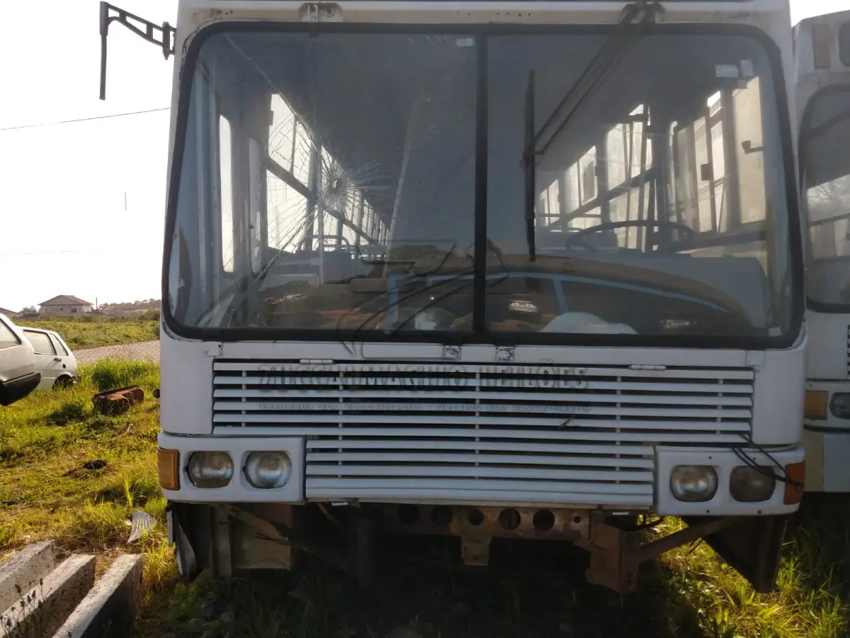 LOTE 010 - ONIBUS IHN 9906