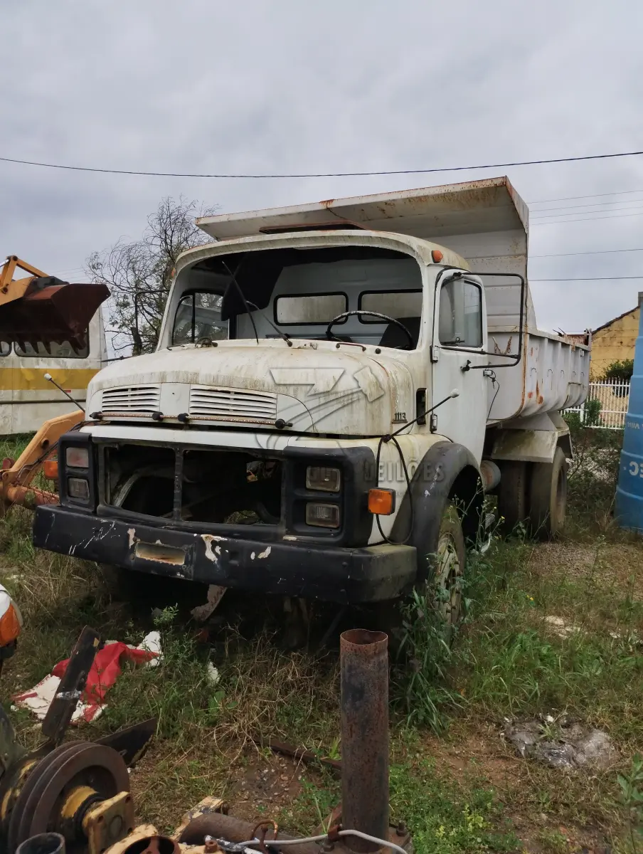 LOTE 021 - CAMINHAO MB IMK5323