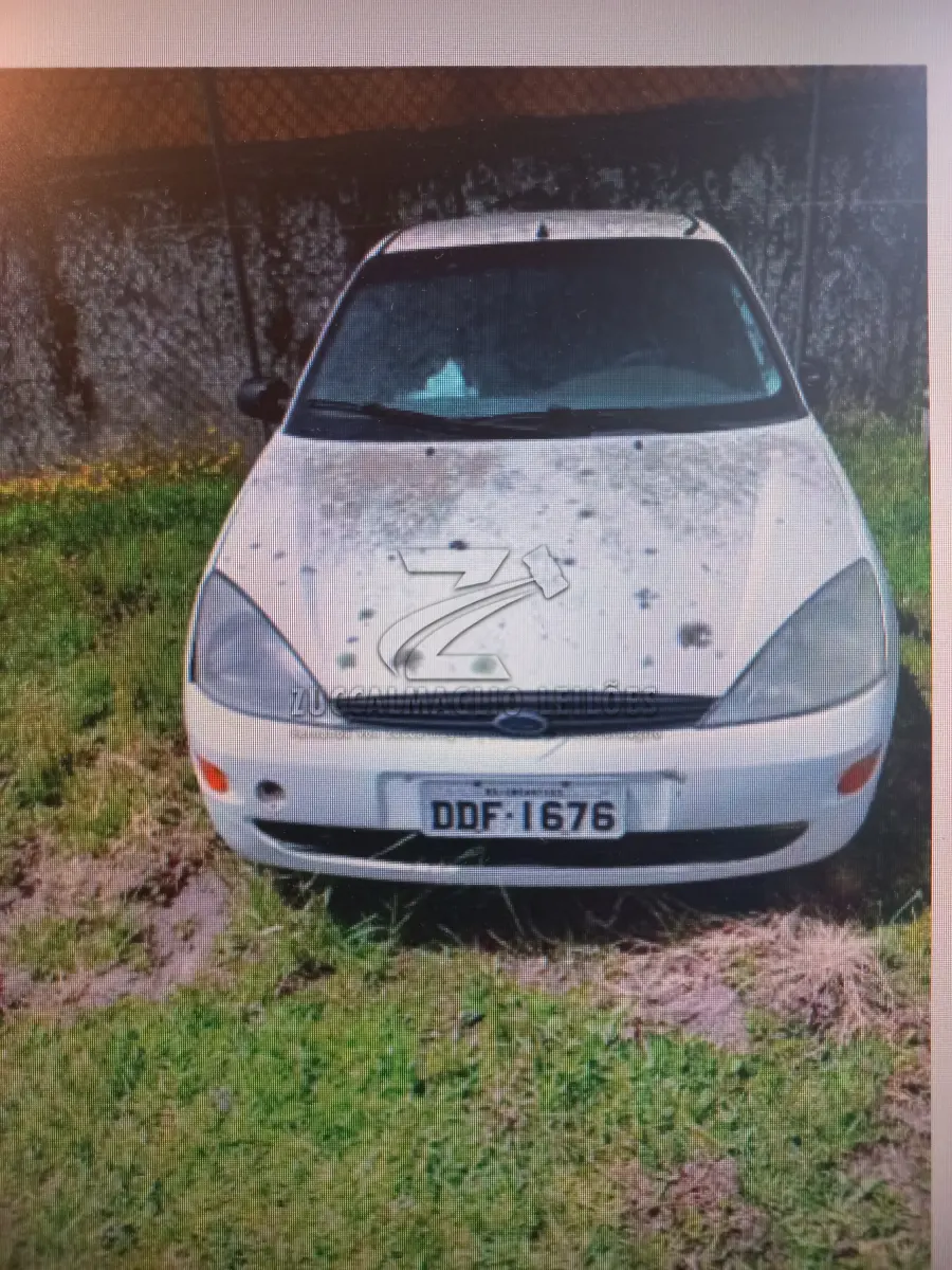 LOTE 001 - ford focus