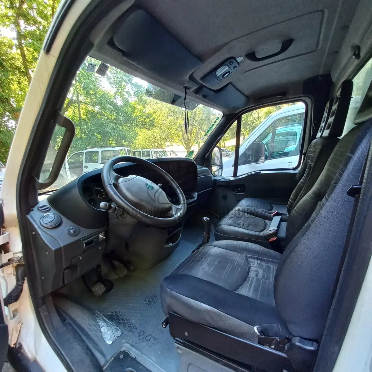 LOTE 013 - IVECO DAILY IQW6402