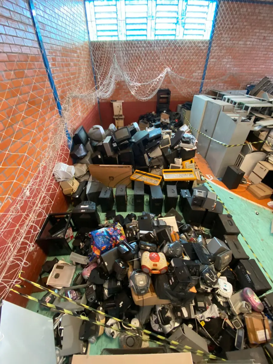 LOTE 002 - EQUIPAMENTOS DE INFORMÁTICAS( CPUS, MONITORES, IMPRESSORAS E OUTROS)  ( 590 unidades)