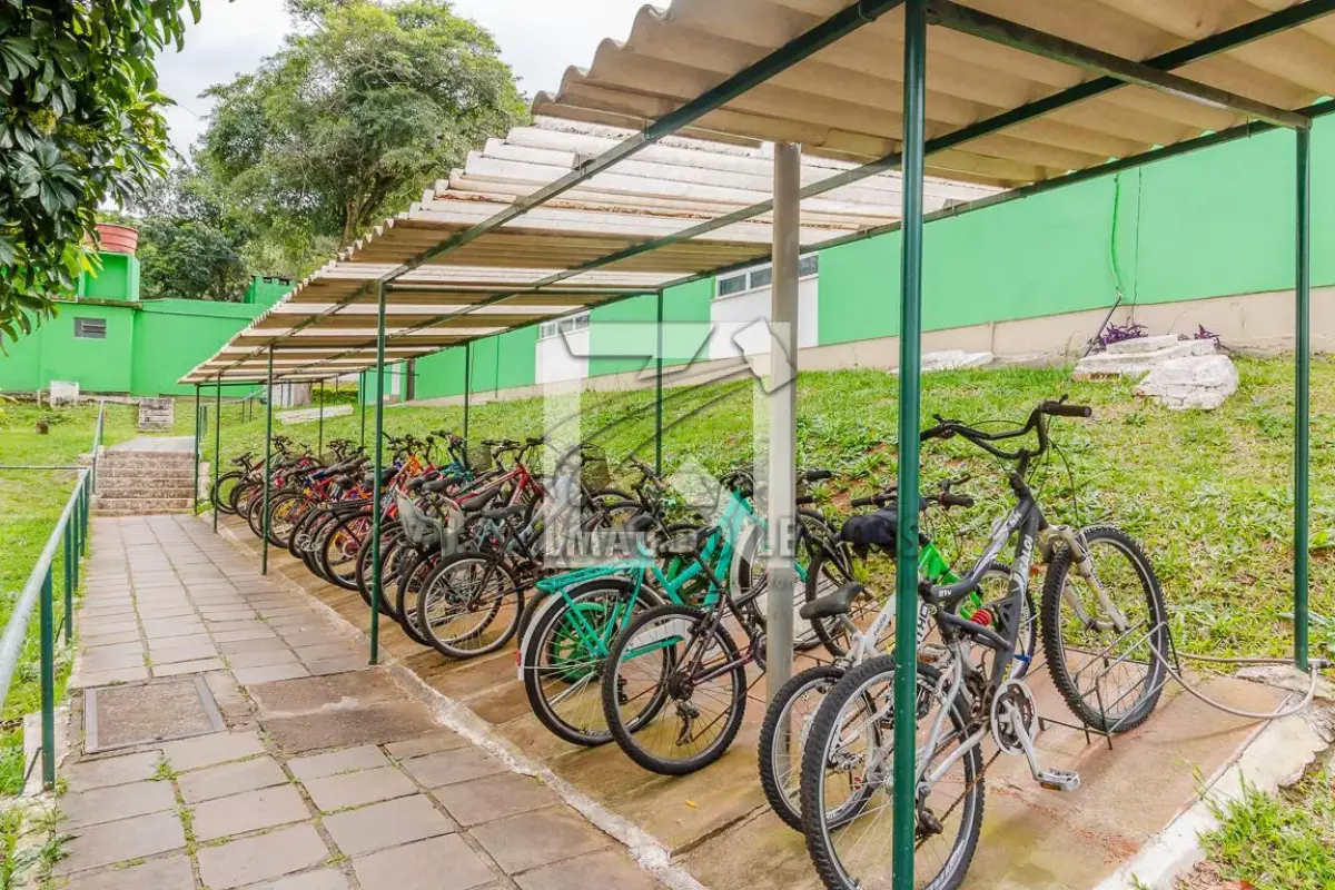 LOTE 001 - apartamento 205, na Rua Ventos do Sul, nr. 185, Bloco A-6, com área privativa de 66,66m2, e área total de 75,43m2, conforme matricula nr. 43259 do RI da 3 Região