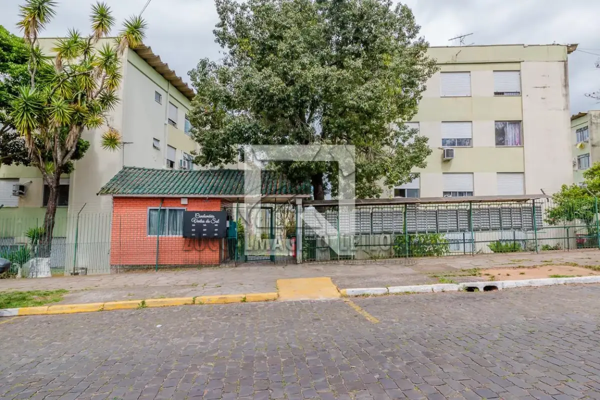 LOTE 001 - apartamento 205, na Rua Ventos do Sul, nr. 185, Bloco A-6, com área privativa de 66,66m2, e área total de 75,43m2, conforme matricula nr. 43259 do RI da 3 Região