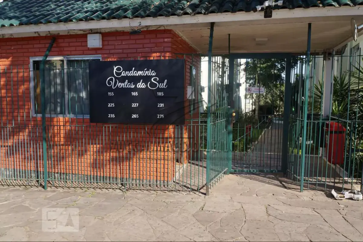 LOTE 001 - apartamento 205, na Rua Ventos do Sul, nr. 185, Bloco A-6, com área privativa de 66,66m2, e área total de 75,43m2, conforme matricula nr. 43259 do RI da 3 Região
