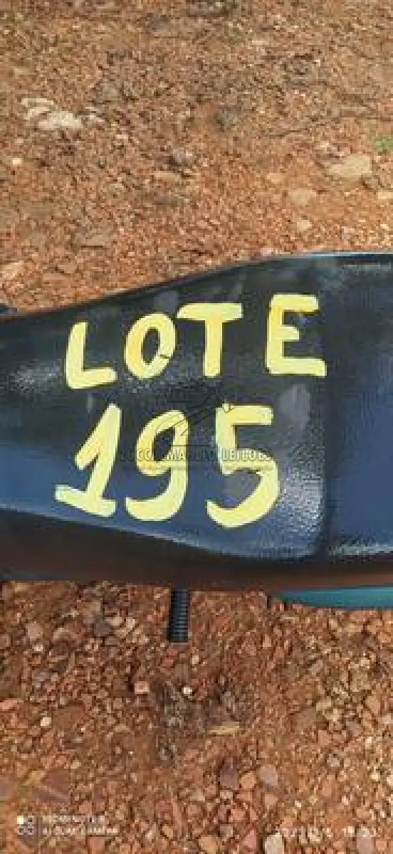 LOTE 0195