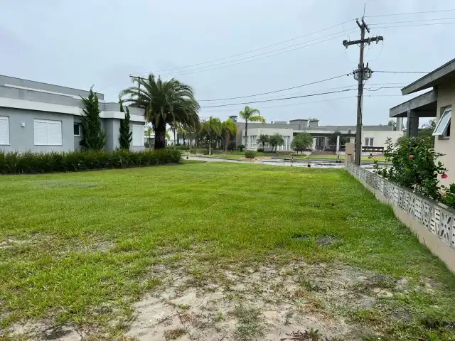 òtimo lote terreno no Condomínio Sea Coast Beach Village Xangri-lá lote 6 quadra 3