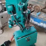 2 (DUAS) MÁQUINAS FRESADORAS CHANFRADEIRAS BAUTEC. ITALIANAS. PRONTAS PARA USO. FAZEM CORTES DAS QUINAS EM ÂNGULOS DE 15 A 60 GRAUS.