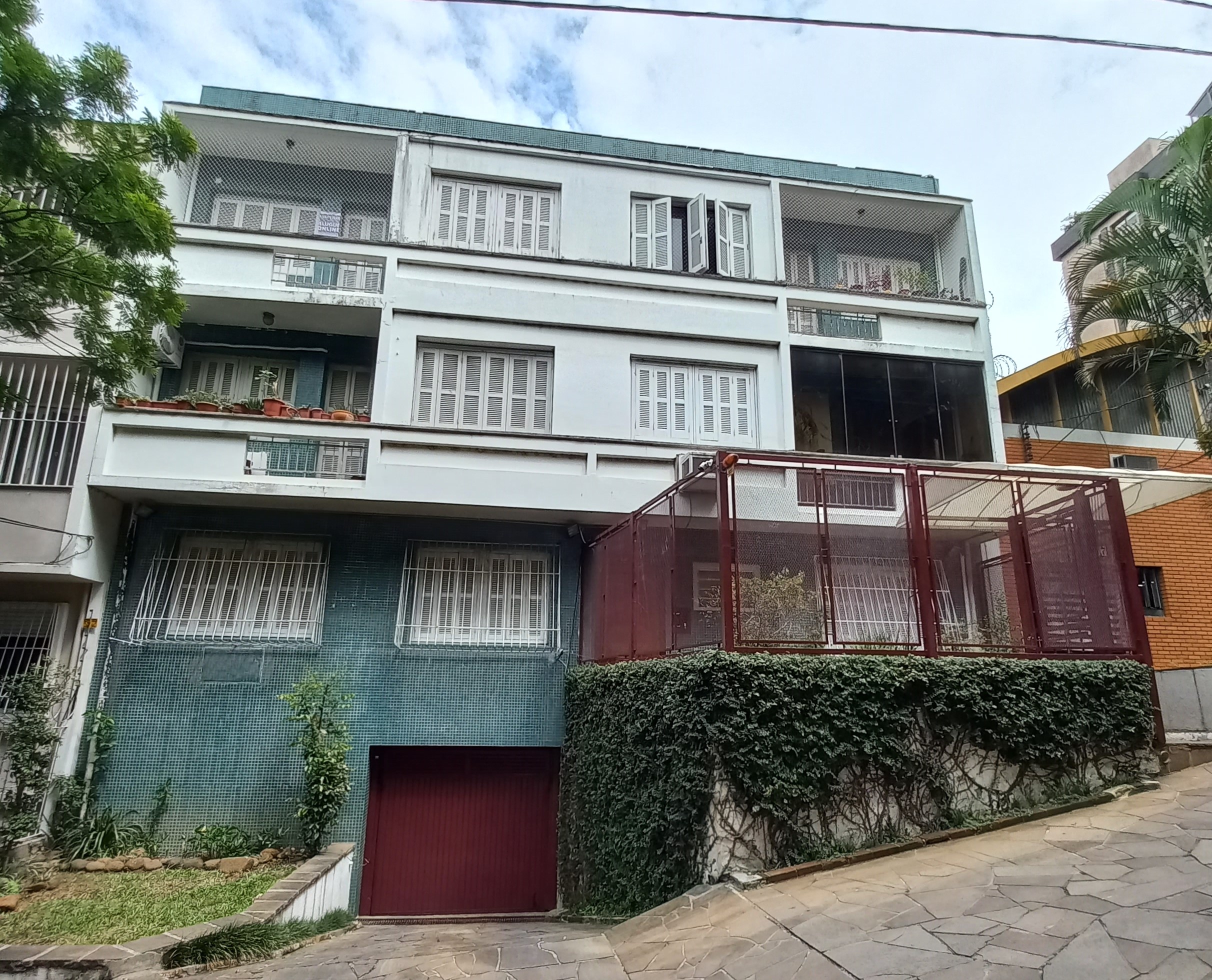 Apartamento no Moinhos de Ventos, Rua Mariante 317 /02