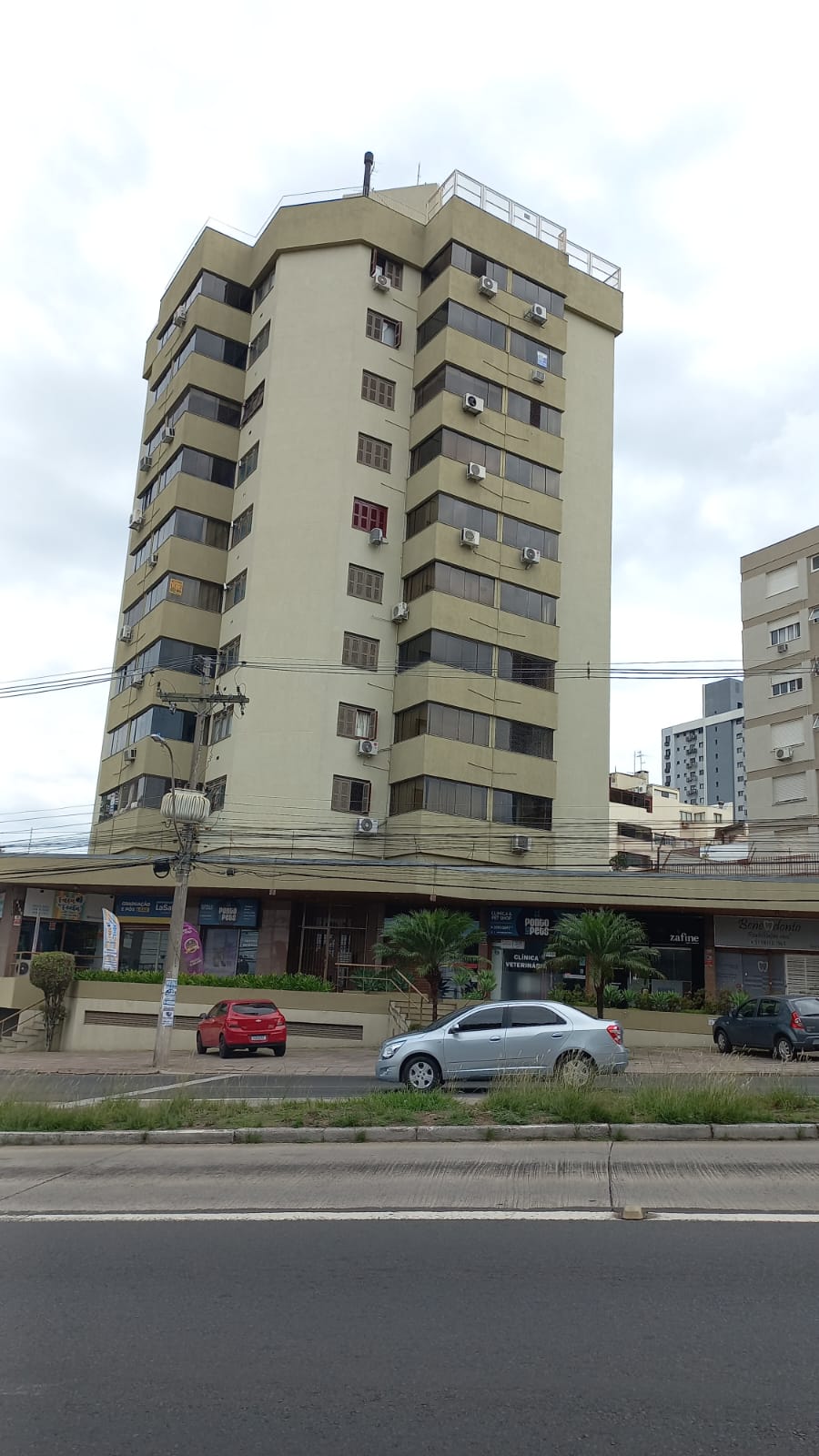 otimo apartamento na Av. Protásio Alves, 4093/201