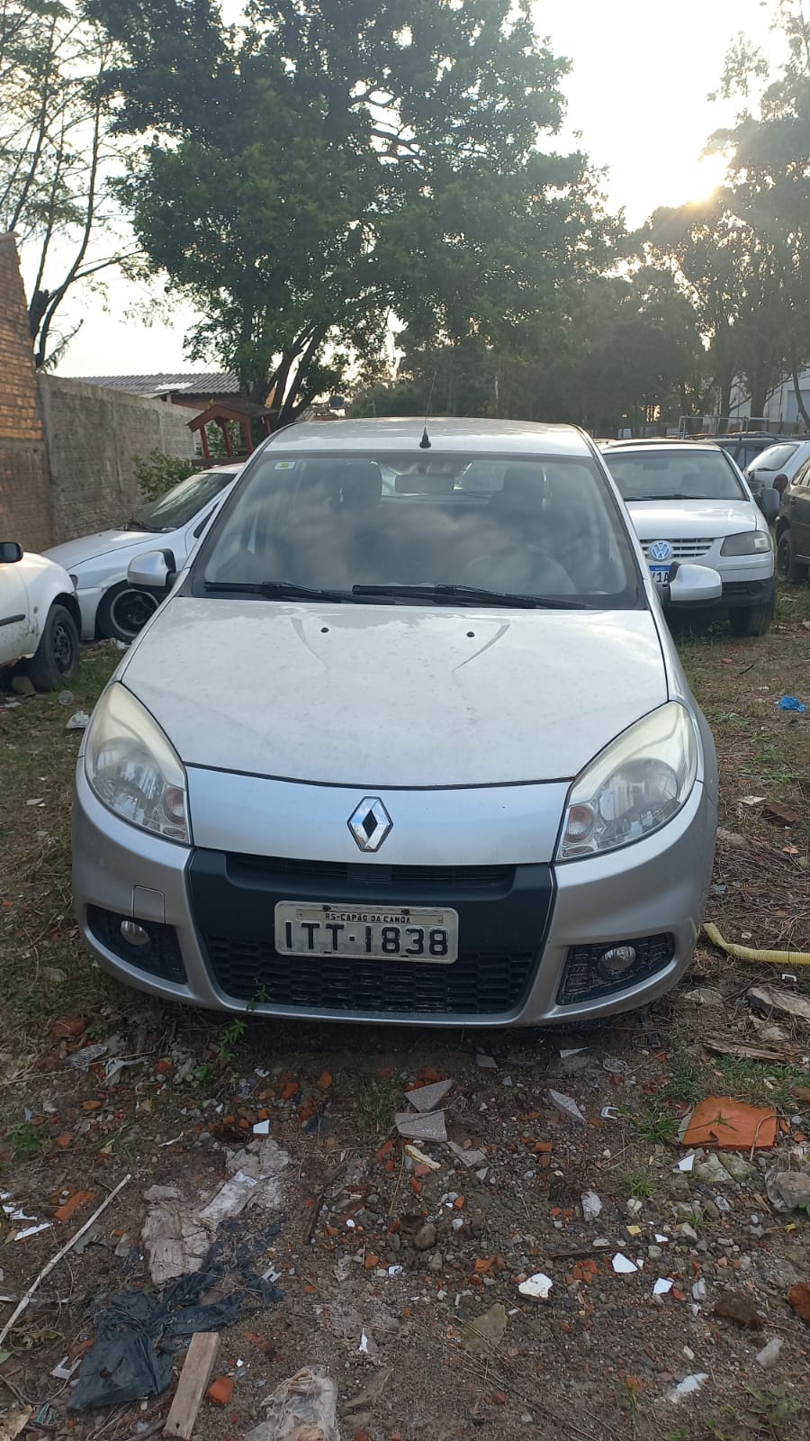 SANDERO Expression Hi-gasolina 1.6 8V 5p Ano Modelo: 2012 Gasolina