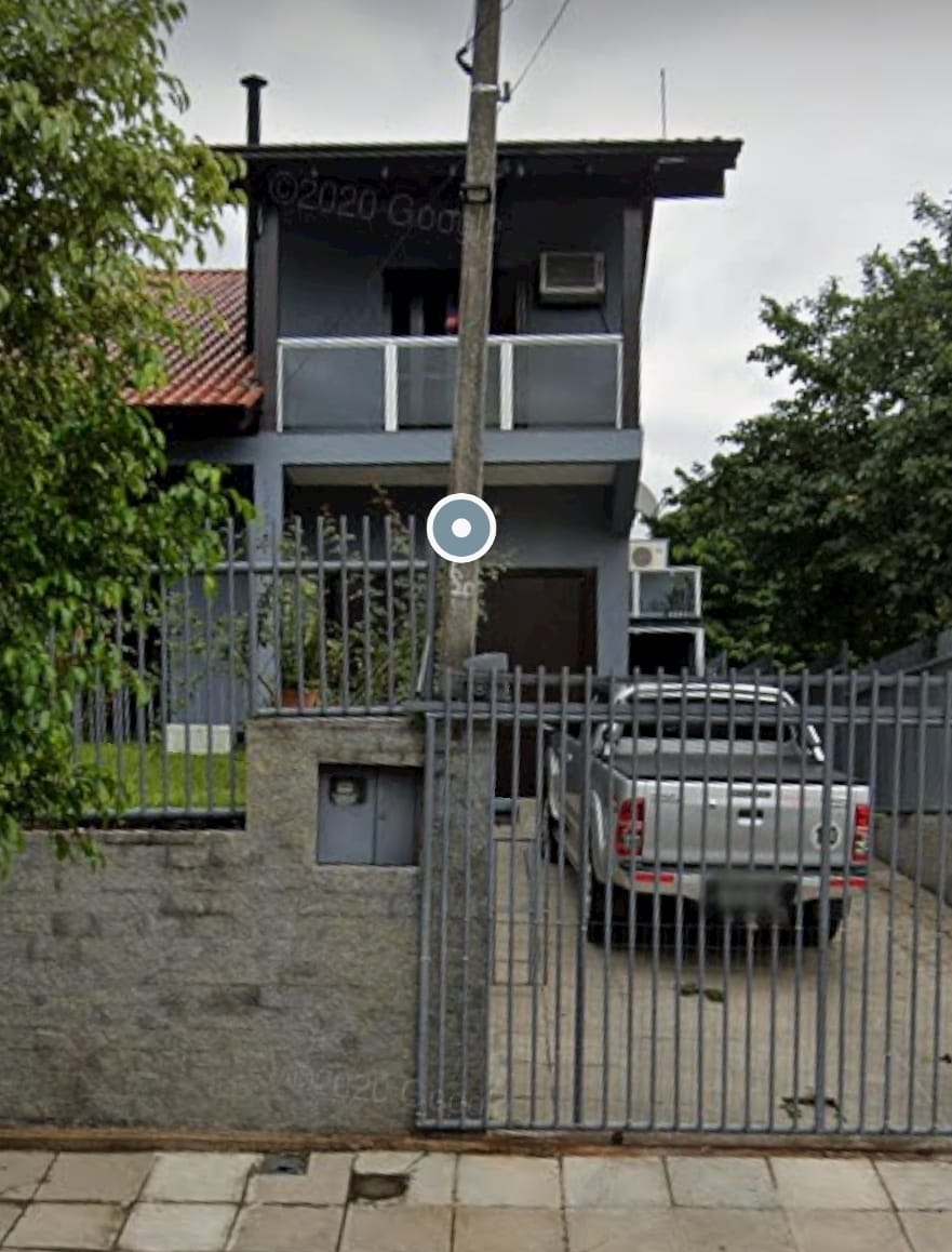 terreno com construção de uma residencia ,  situado no bairro Rondônia, na Rua Cel. Jacob Kroeff filho, 1618, metade posterior a 700m2.
