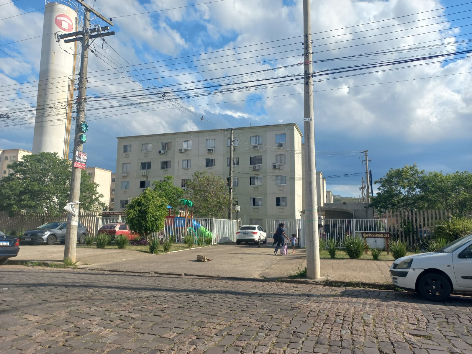 apartamento na Rua Irmã Teresilda Steffen, 255, bloco 05, apto 302