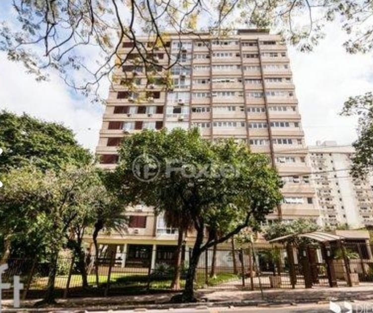 o apartamento nr. 603, e box de estacionamento nr. 15 e 16  na Avenida Nilo Peçanha, nr. 396, Porto Alegre