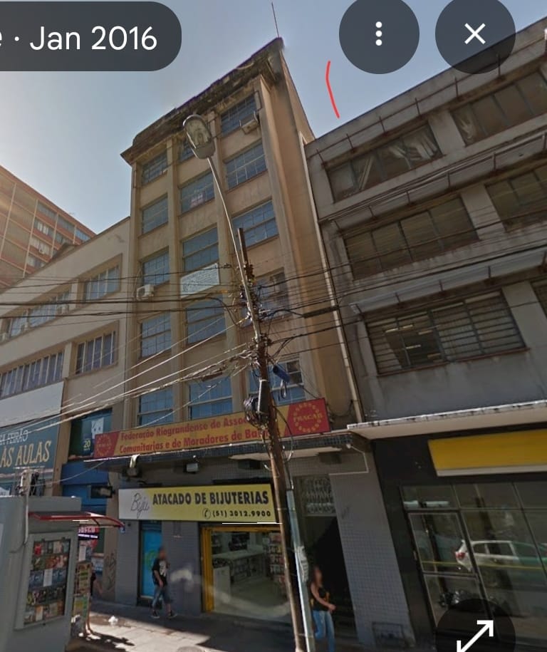 sala comercial no edificio Campana, na Rua Voluntários da Pátria, nr. 527, sala 10 com 124,86m2