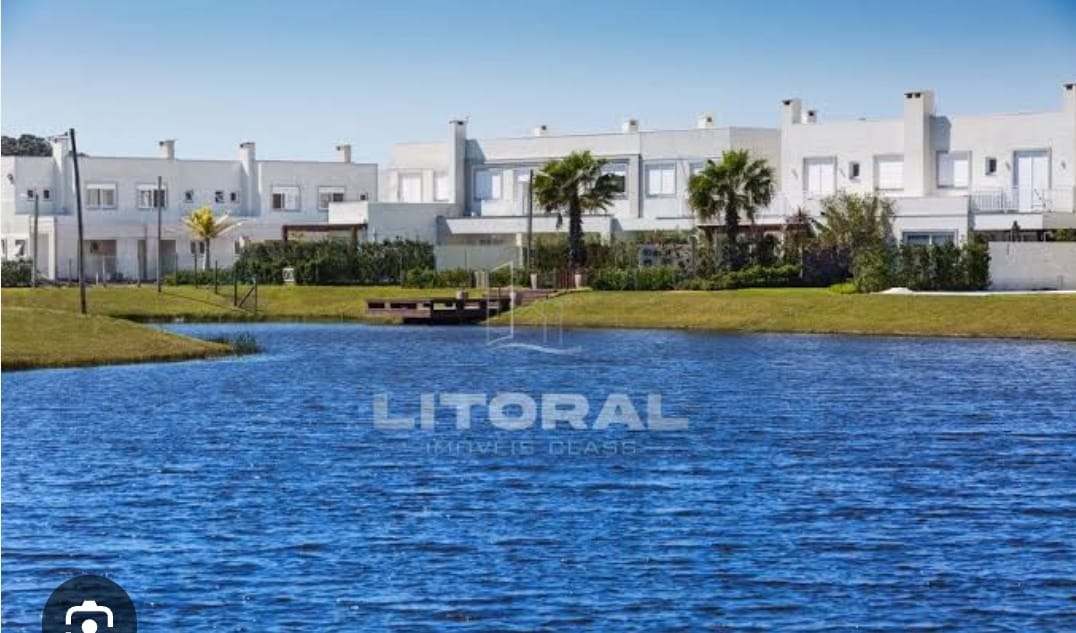 Um imovel, terreno com área total de 426,80m2, no Condominio Pátio Marbela, em Xangri-lá , casa 3, da quadra 1