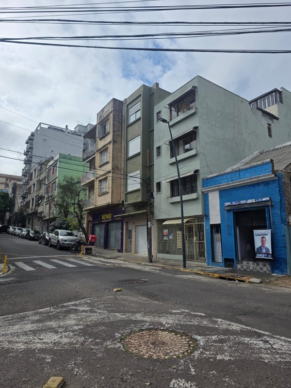 Imagem do imóvel Apartamento Na Rua Riachuelo, 215, Apto 401, Condominio Rua Da Ponte, Com 88,82m2 Privativos, E 116,65m2, Area Total Centro Histórico